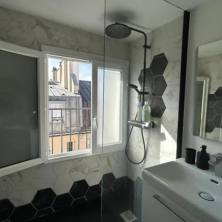 Unit 018 Saint Germain Des Pres - One Bedroom 4 Pax Apartment *